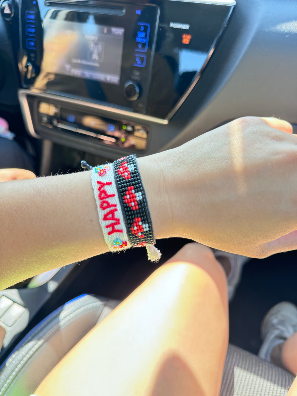 Happy 🌸 Reminder Bracelet